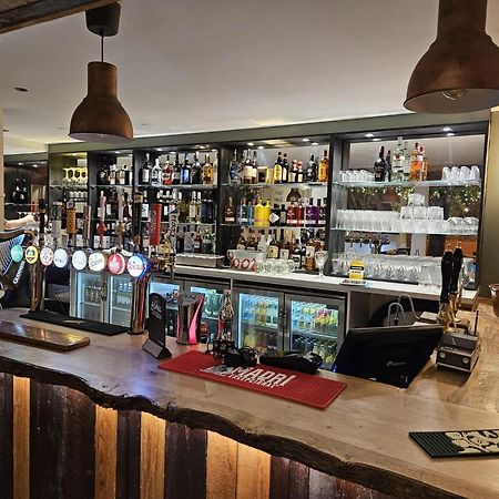 The Garden Bar Rooms Baildon Экстерьер фото