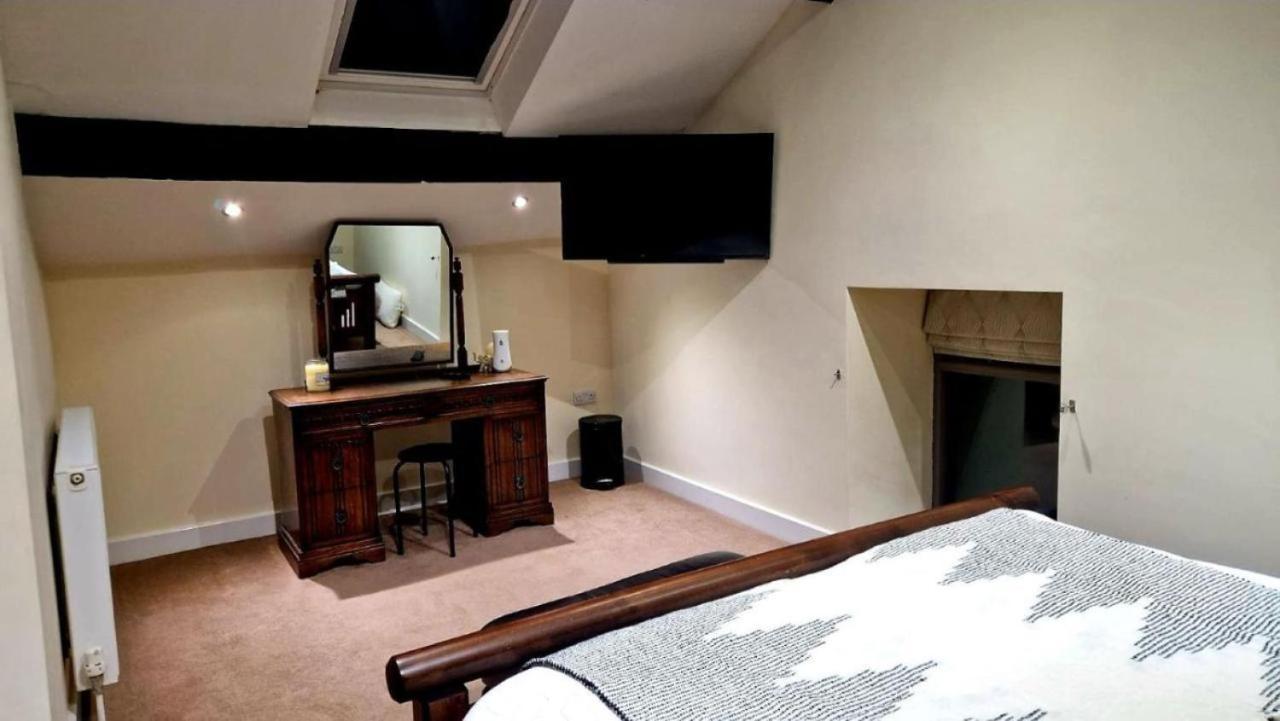 The Garden Bar Rooms Baildon Экстерьер фото