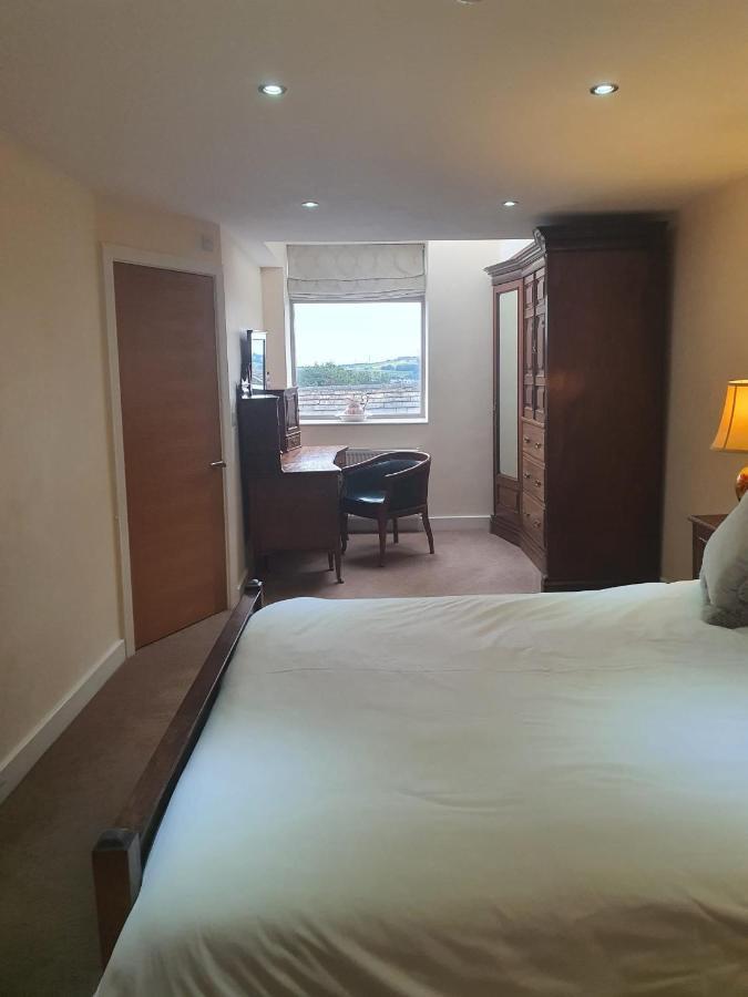 The Garden Bar Rooms Baildon Экстерьер фото