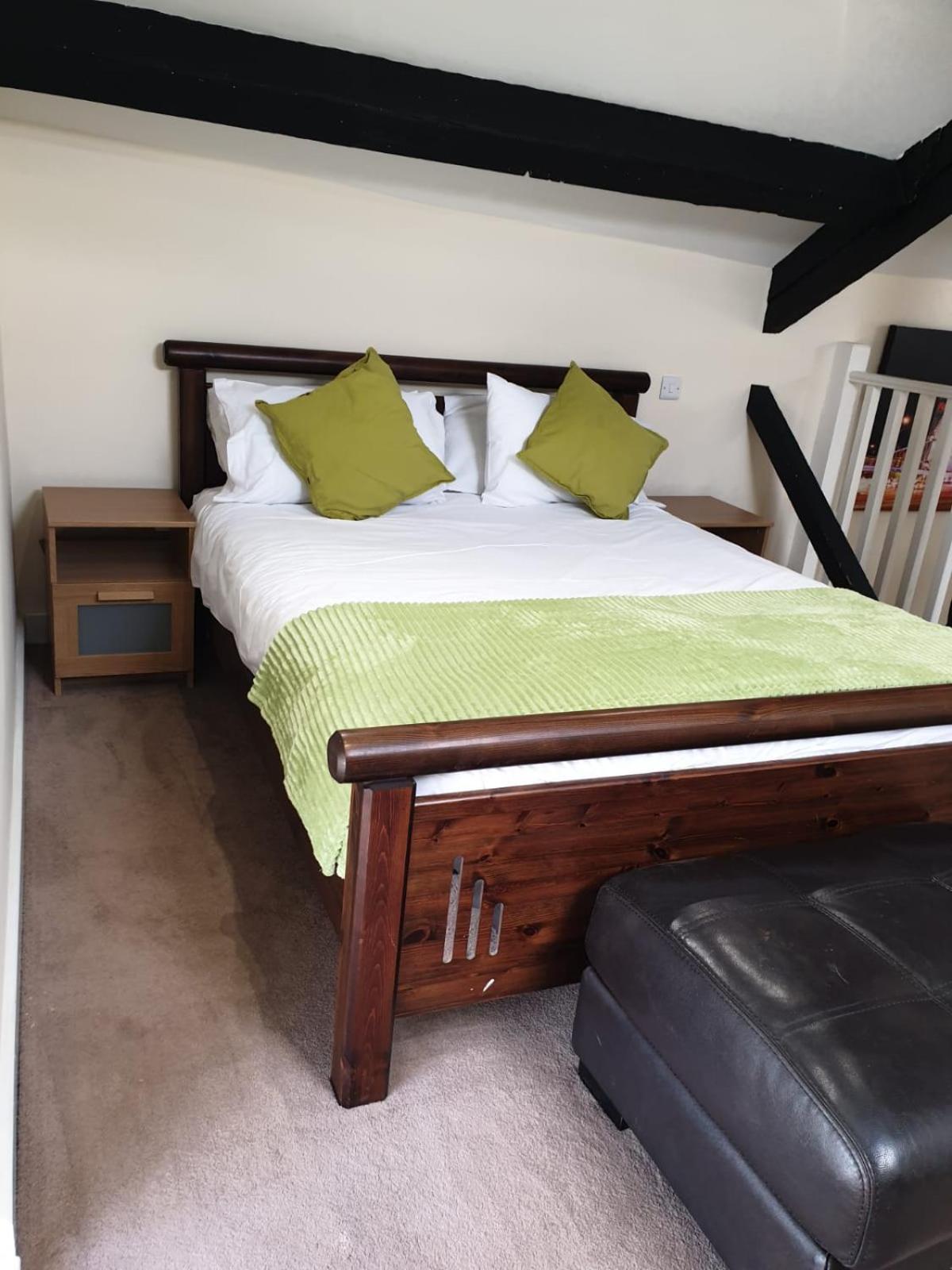 The Garden Bar Rooms Baildon Экстерьер фото