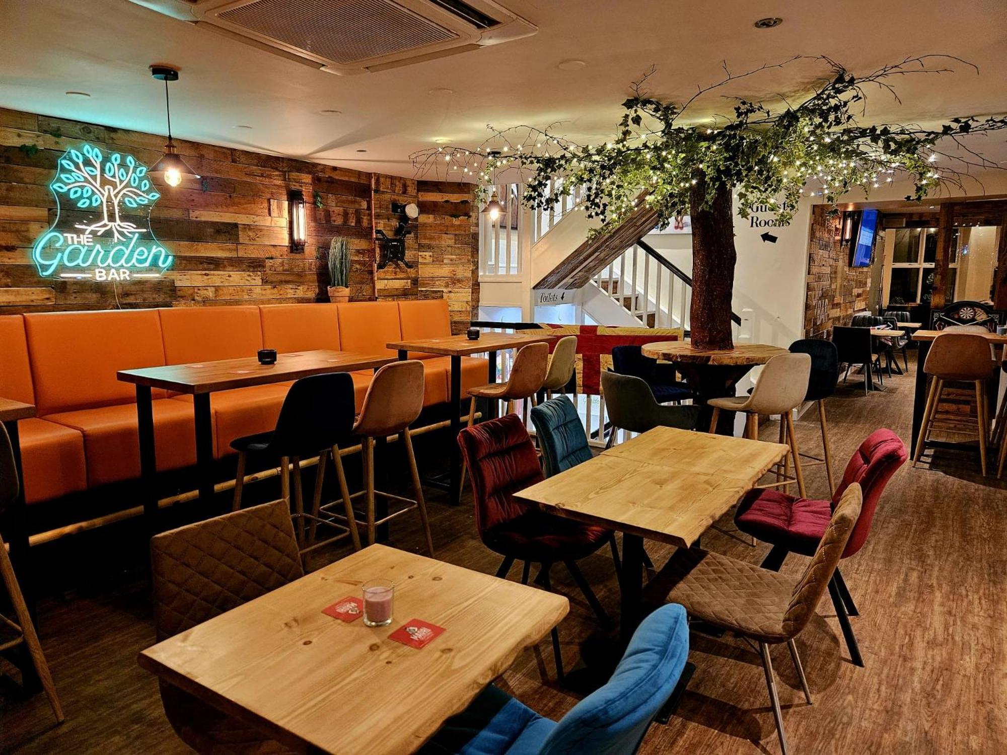 The Garden Bar Rooms Baildon Экстерьер фото